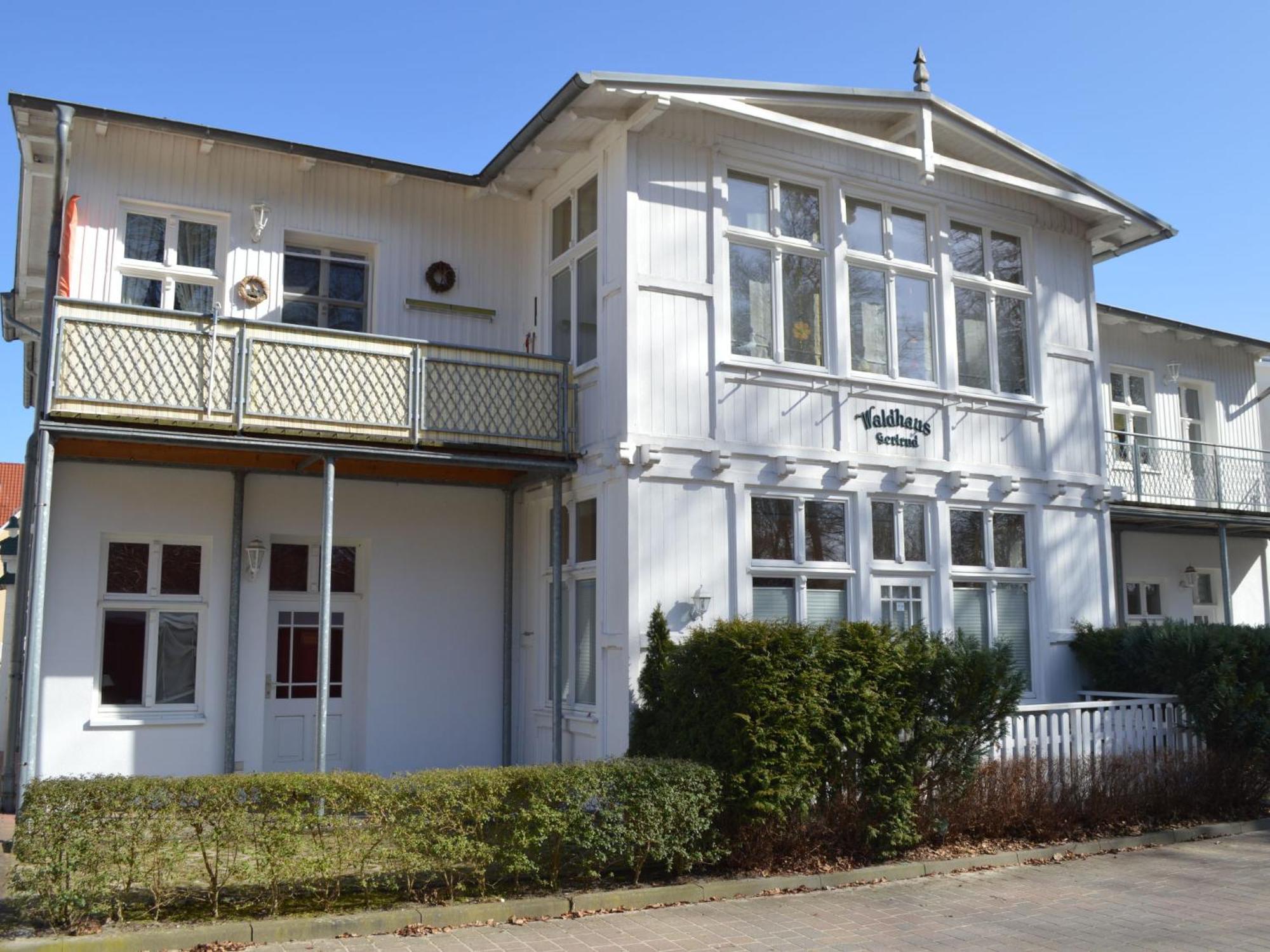 Apartment Bergstraße Ostseebad Heringsdorf Exterior foto